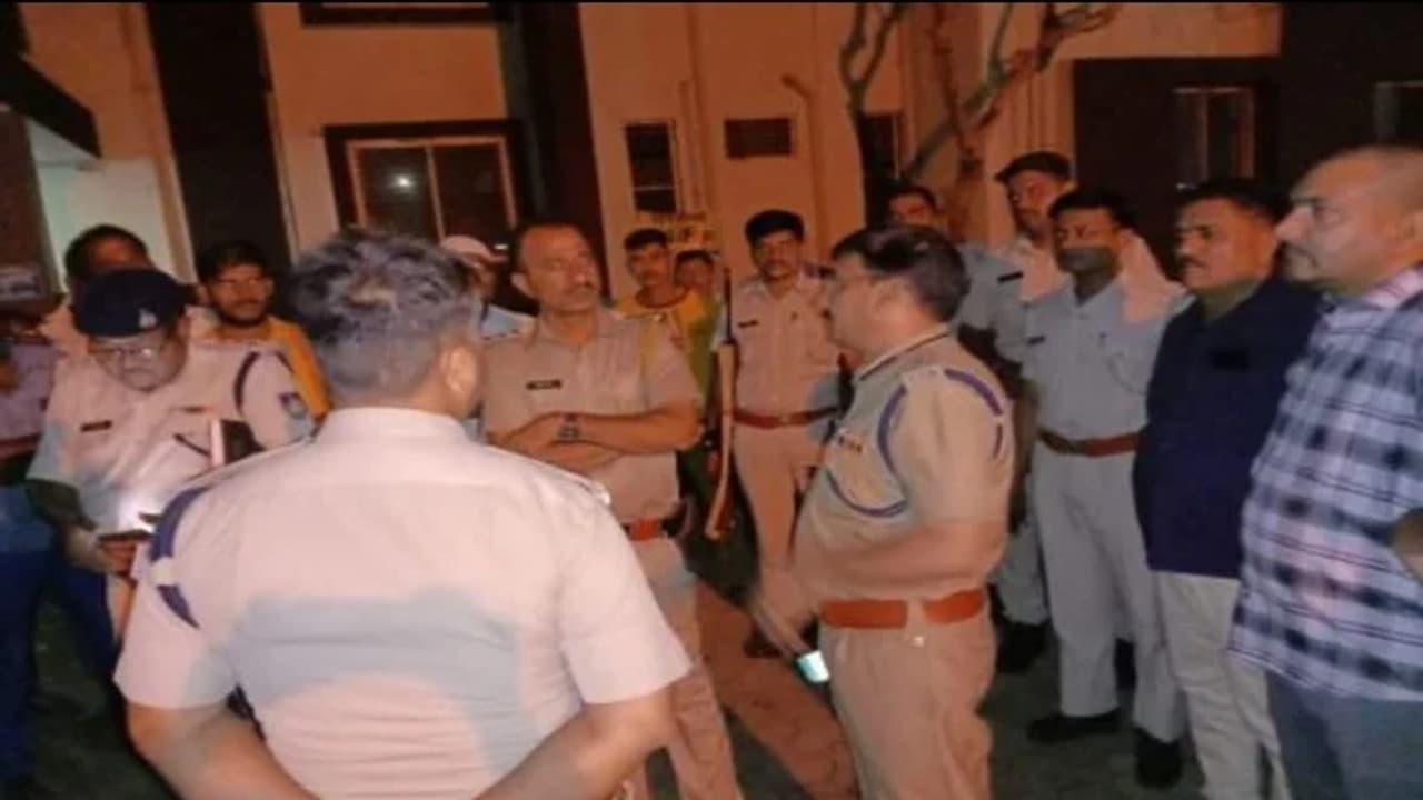 rajasthan police attacked rajasthan police attacked