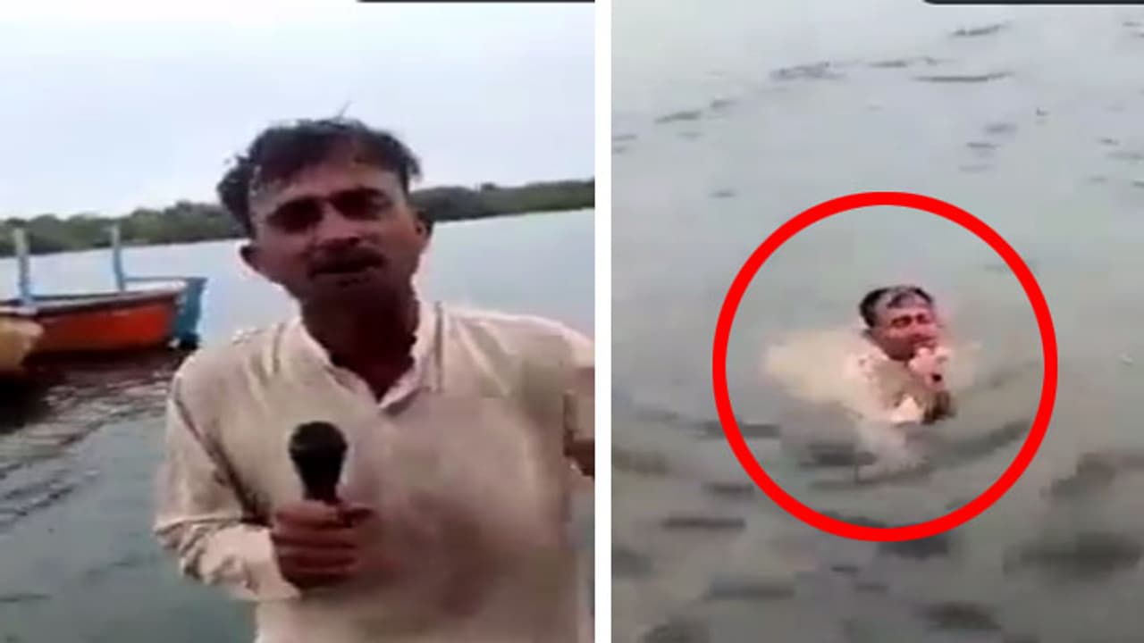 pakistan news reporter in water