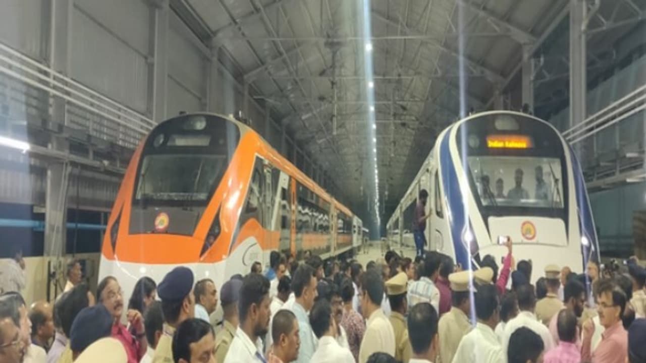 vande bharat 1 vande bharat 1