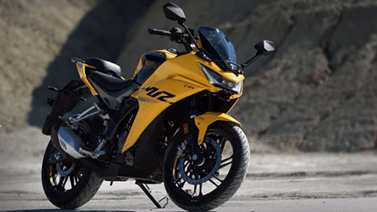 Hero Karizma XMR 210 Hero Karizma XMR 210