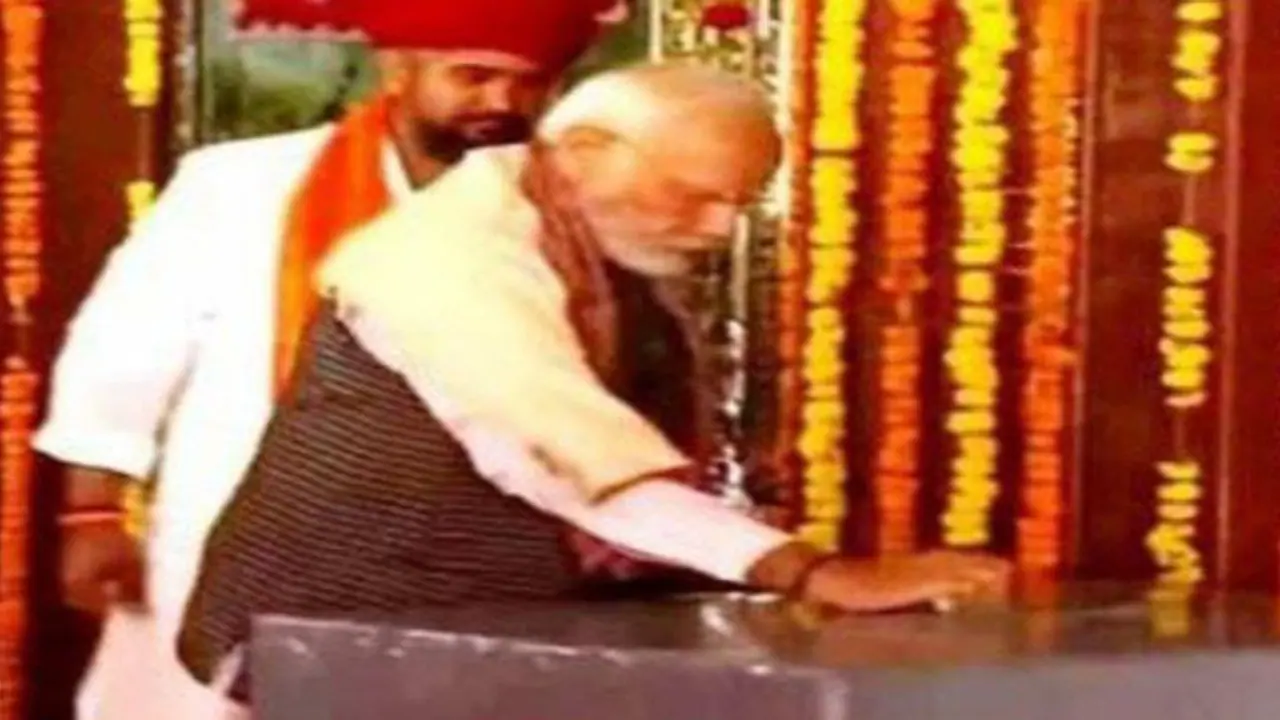 pm modi 00 pm modi 00