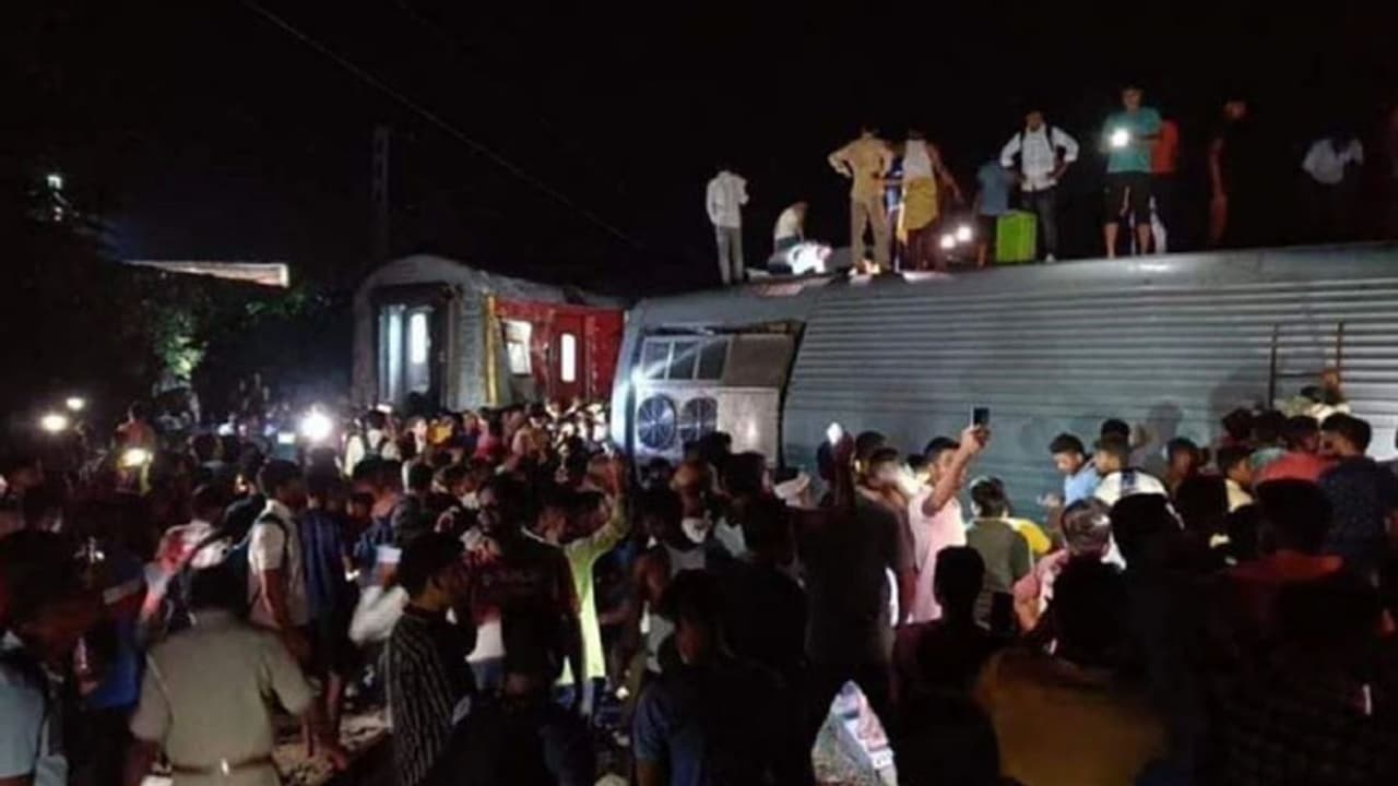 bihar train accident Eyewitness bihar train accident Eyewitness