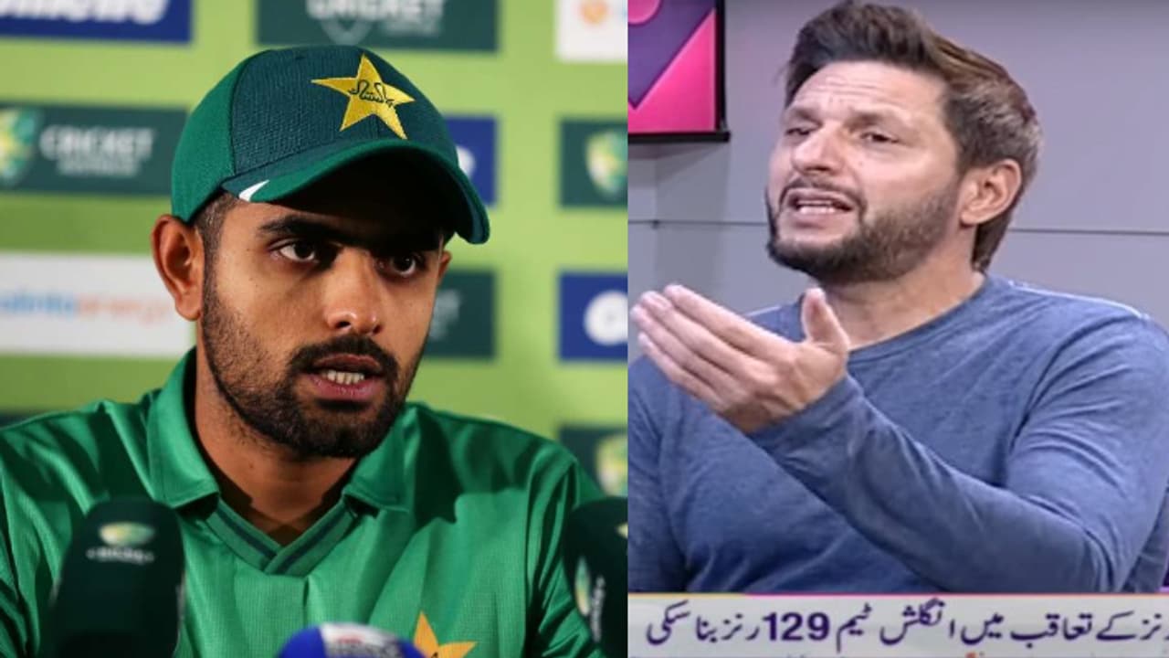 Shahid Afridi in support of Babar Azam Shahid Afridi in support of Babar Azam