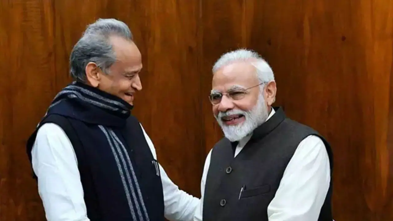 PM Modi with Ashok Gehlot PM Modi with Ashok Gehlot
