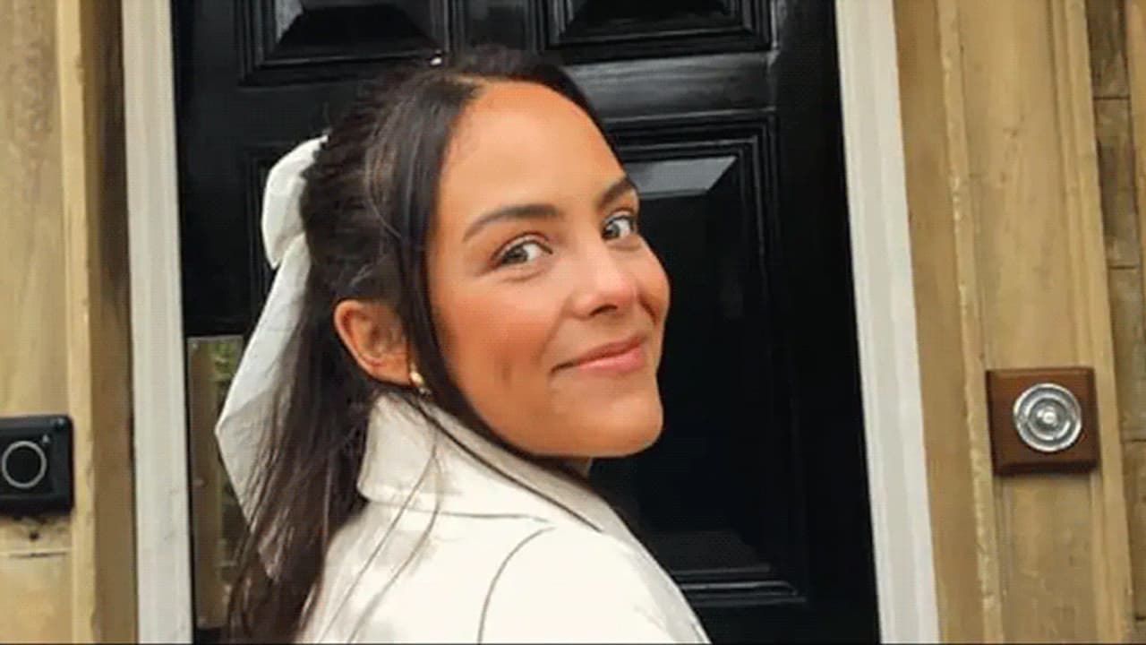 aniella Thackray aniella Thackray