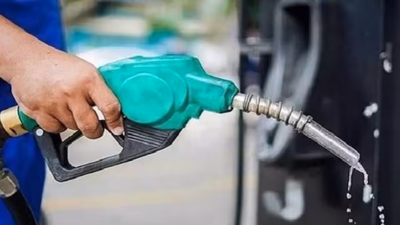 petrol pumps closed on Sunday morning petrol pumps closed on Sunday morning