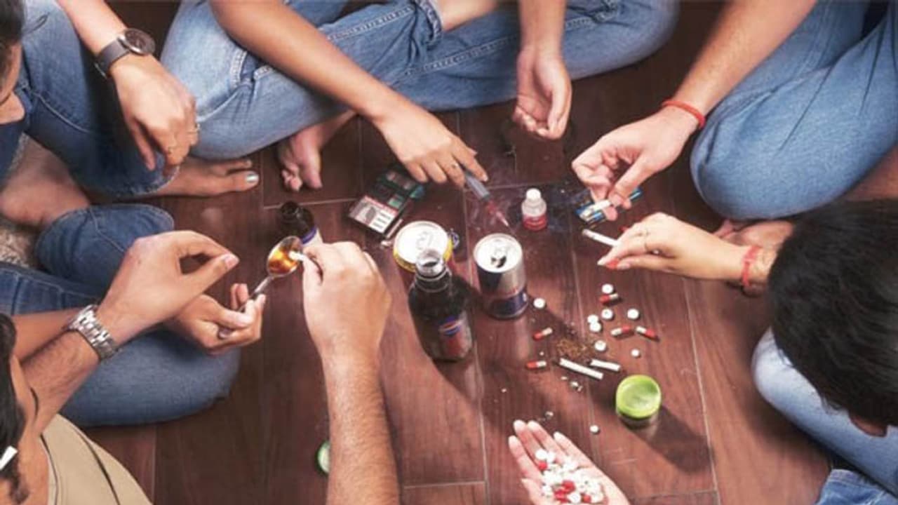 Breaking News Breaking News