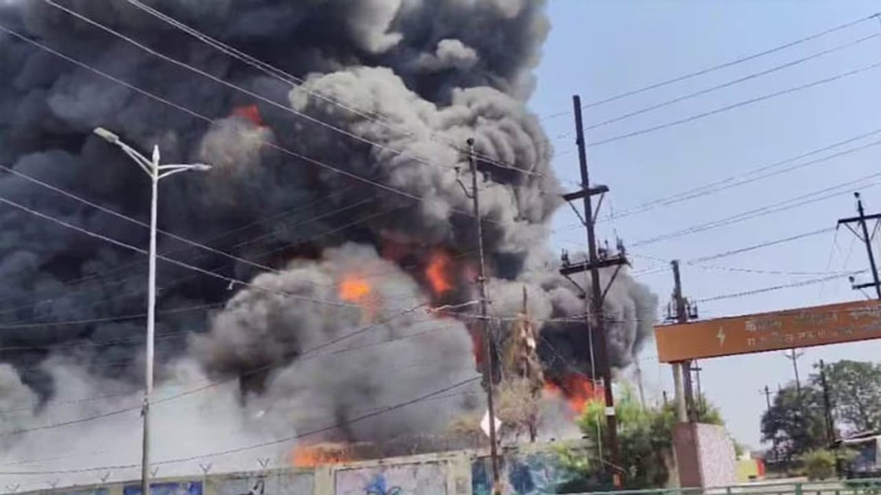 massive fire broke out in Raipur massive fire broke out in Raipur