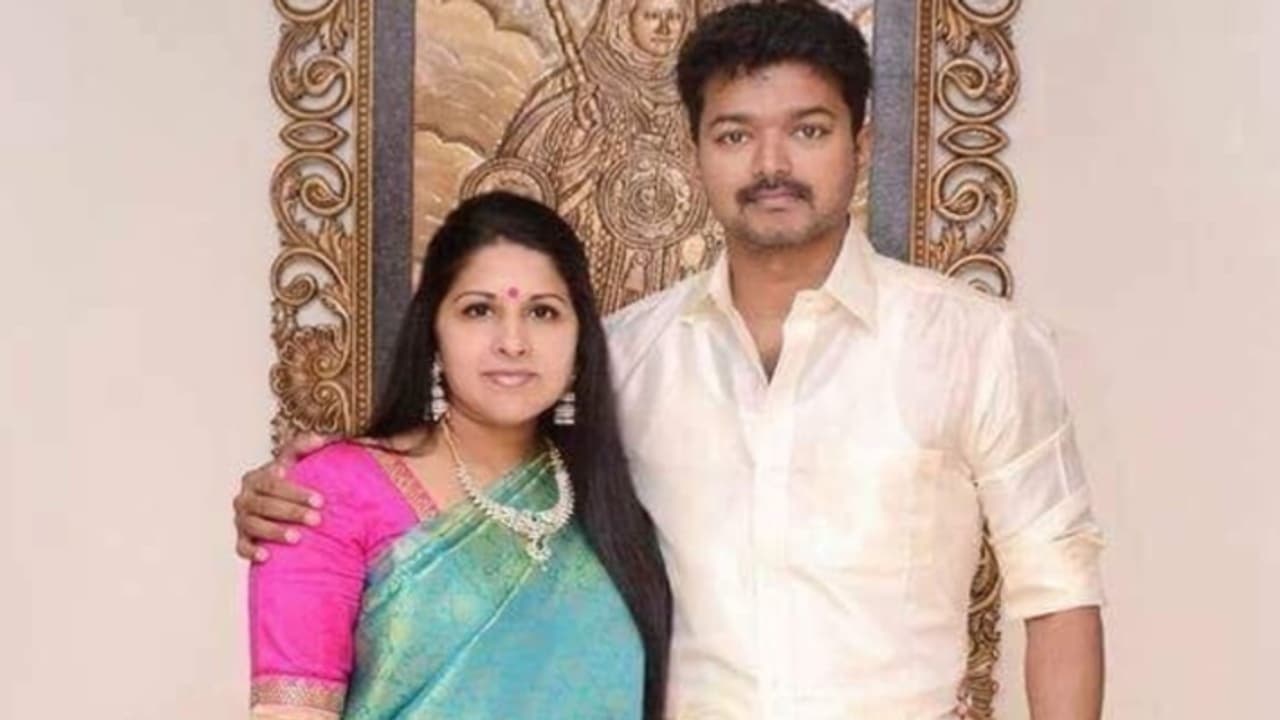 Vijay wife Sangeetha net worth