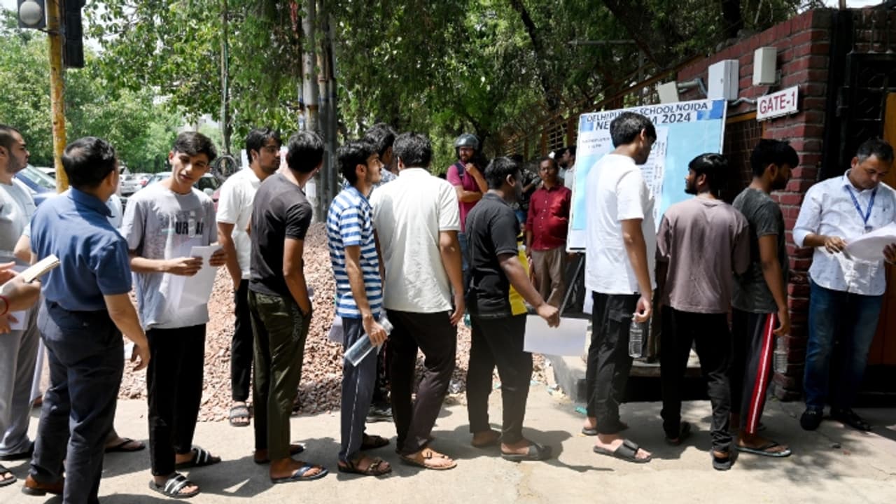 NEET PG Exam 2024 august 11 check important guidelines