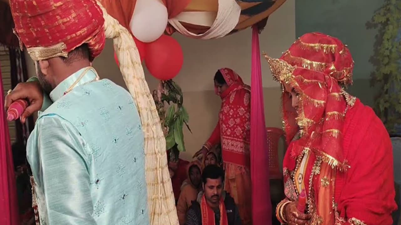 bride and groom taking wedding rounds bride and groom taking wedding rounds