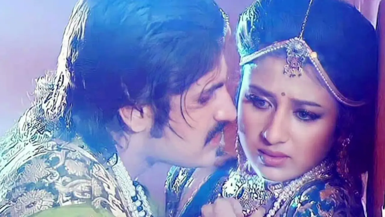 Paridhi Sharma As Jodha Paridhi Sharma As Jodha