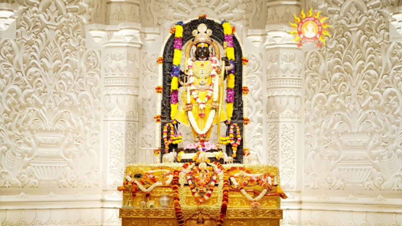 UP Ayodhya ram lalla darshan new year hotel booking dharmshala options