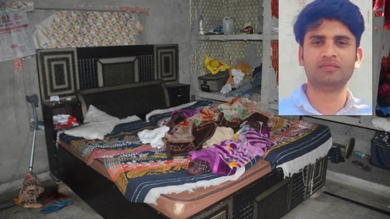 Up hathras constable shooting incident woman critical condition referred to agra Up hathras constable shooting incident woman critical condition referred to agra