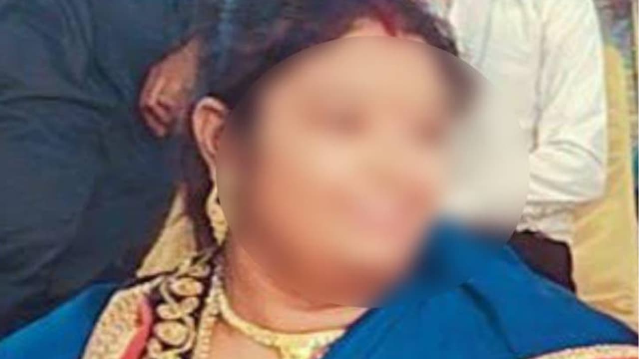 kanpur old Women run away with 30 year old lover family dispute kanpur old Women run away with 30 year old lover family dispute