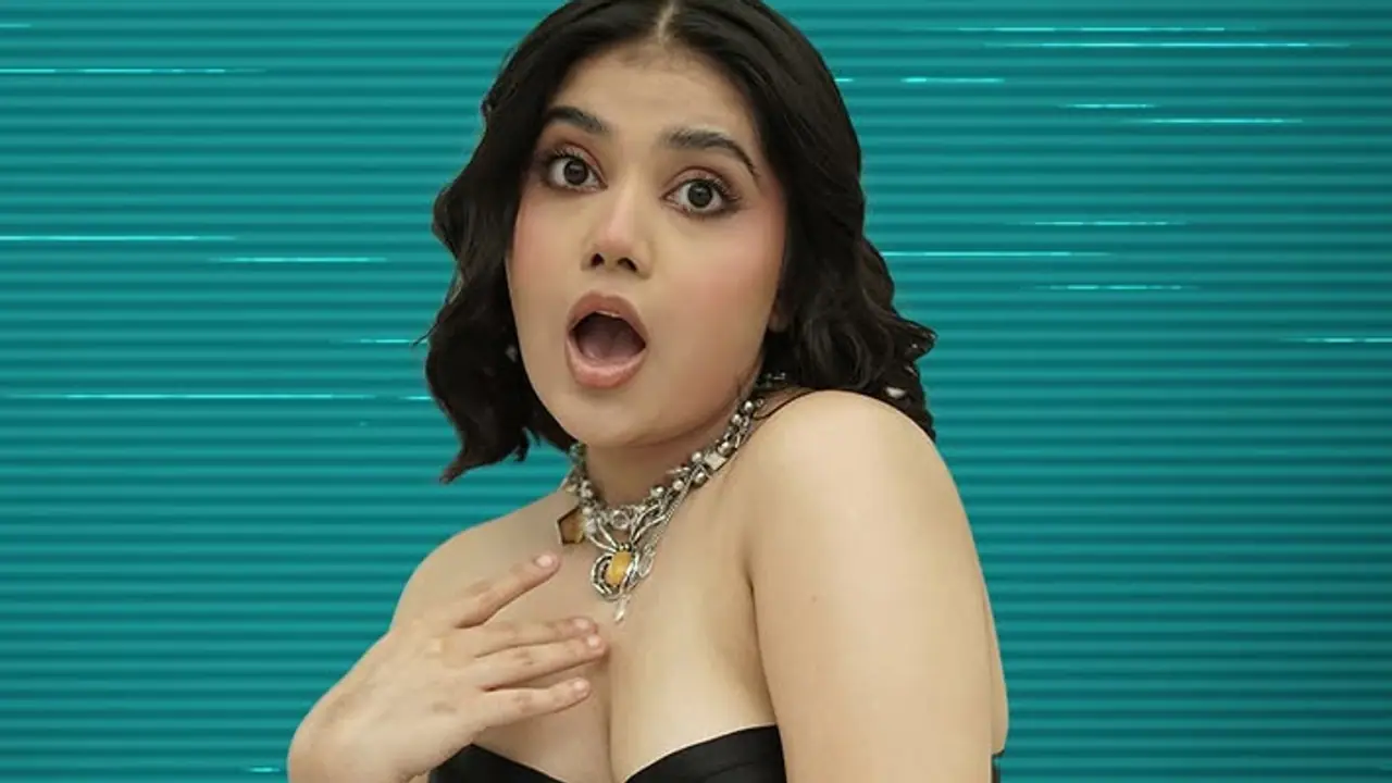 Urfi javed Sister Dolly Javed Urfi javed Sister Dolly Javed