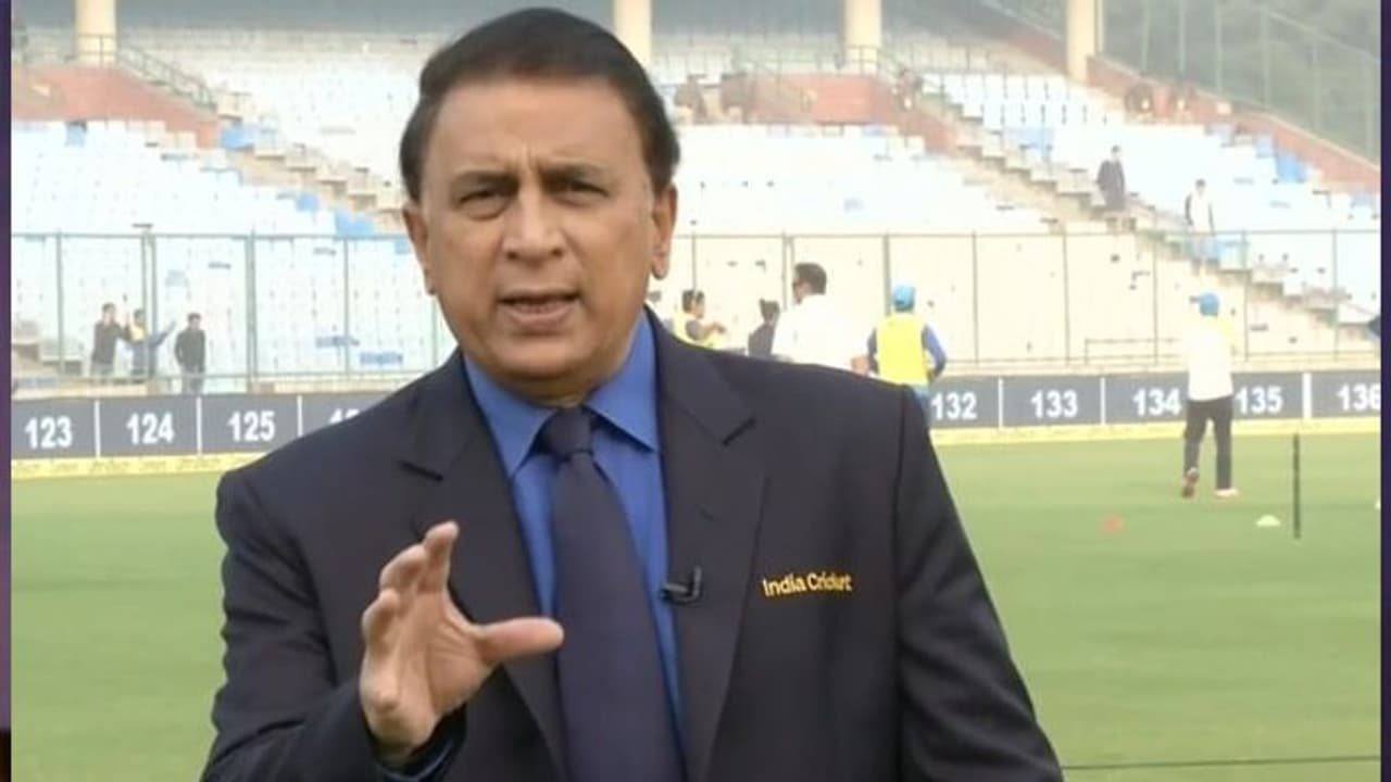Madhuri Dixit, Sunil Gavaskar