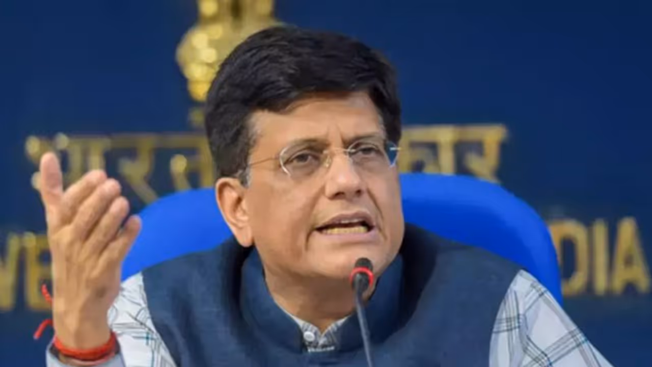 Piyush Goyal Tweet, Parliament House, PM Modi