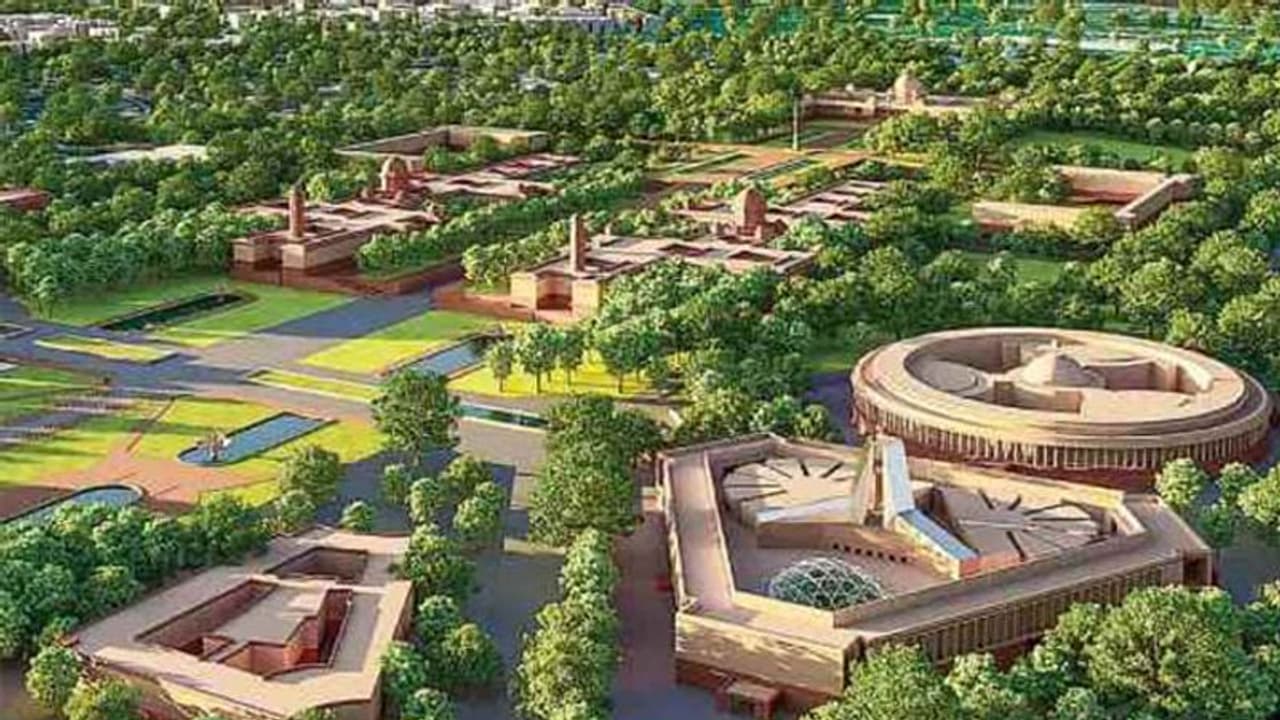 नए संसद भवन के सेंट्रल विस्टा प्रोजेक्ट से जुड़ी कई याचिकाओं पर आज सुप्रीम कोर्ट अपना फैसला सुनाएगा। इन याचिकाओं में नई संसद को लेकर पर्यावरण मंजूरी समेत कई मुद्दों को उठाया गया है।