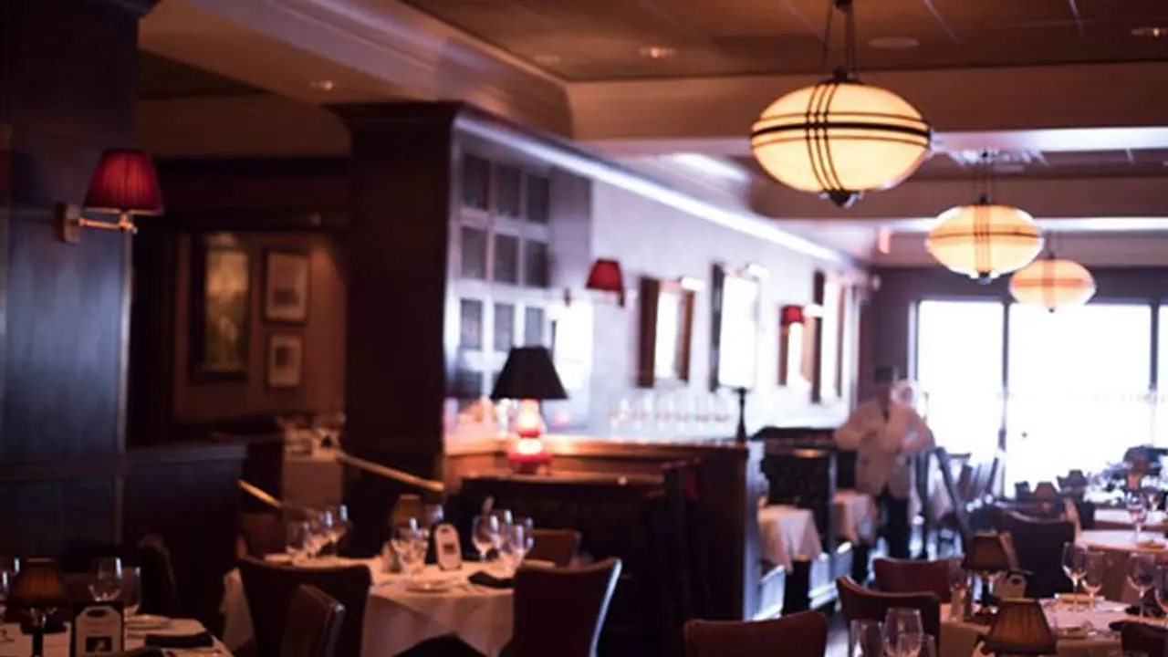 New Hampshire, America, tip of Rs 12 lakh, corona epidemic, restaurant in Corona New Hampshire, America, tip of Rs 12 lakh, corona epidemic, restaurant in Corona