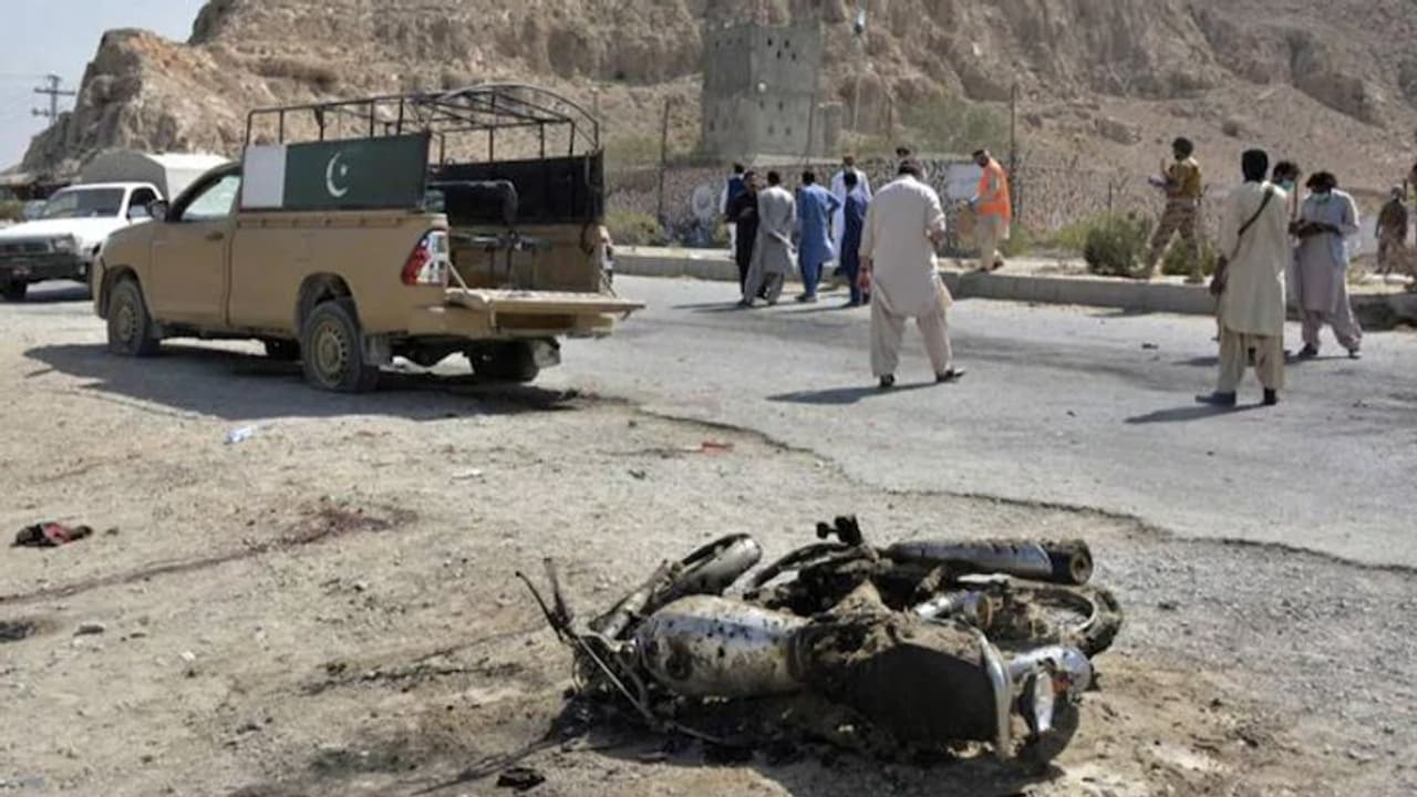 Suicide attack in Pakistan, Bomb blast in Pakistan, Bomb blast in Quetta, Suicide attack in Quetta, Terrorism in Pakistan Suicide attack in Pakistan, Bomb blast in Pakistan, Bomb blast in Quetta, Suicide attack in Quetta, Terrorism in Pakistan
