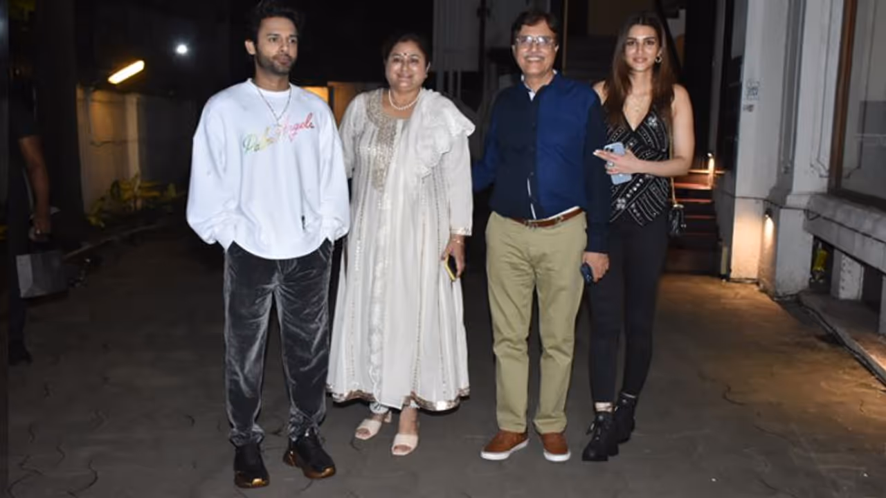 Stebin Ben and Kriti Sanon