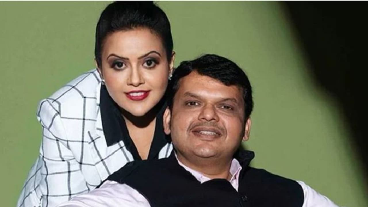 पहली नजर में ही देख कर उन्होंने अमृता से शादी करने का मन बना लिया था पहली नजर में ही देख कर उन्होंने अमृता से शादी करने का मन बना लिया था