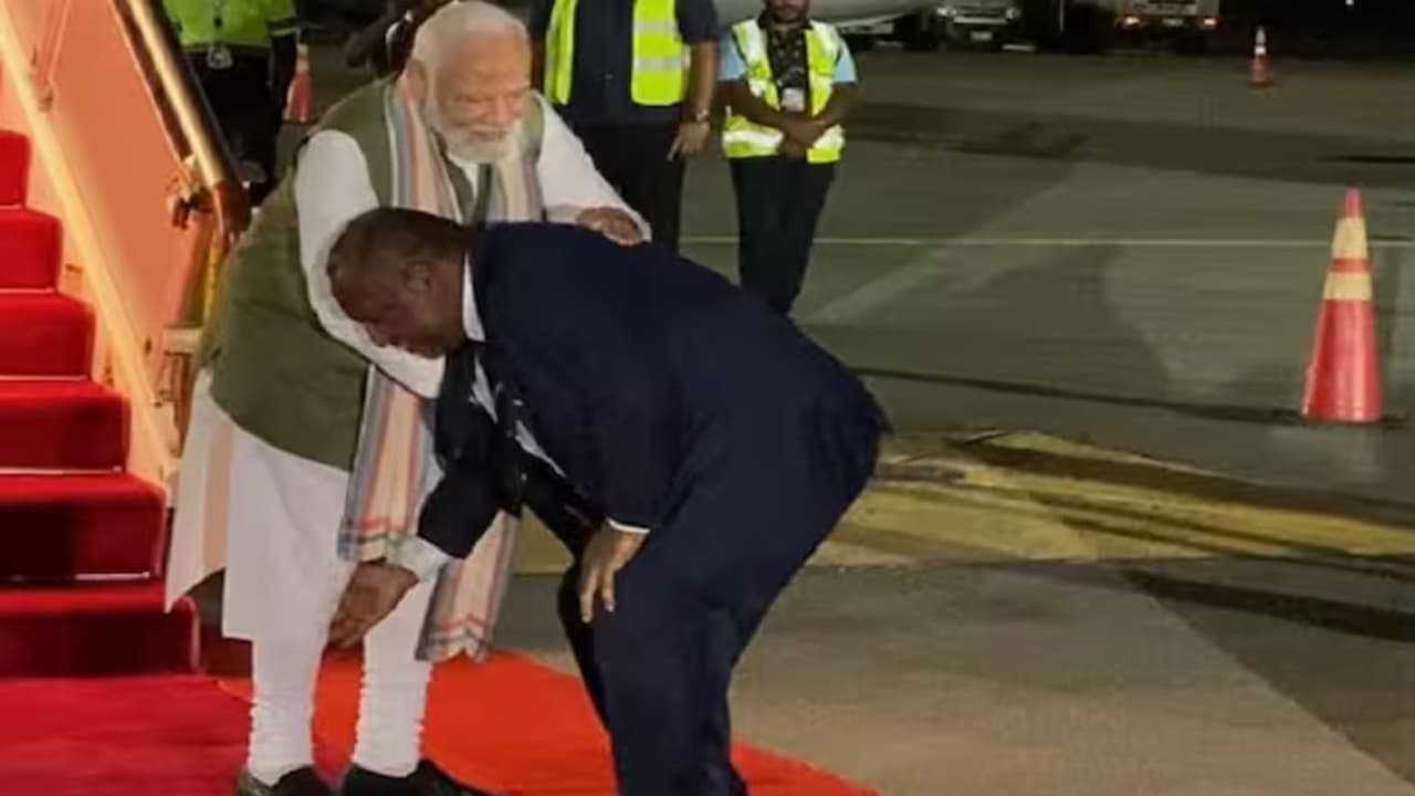 james marape touchig modi feet james marape touchig modi feet