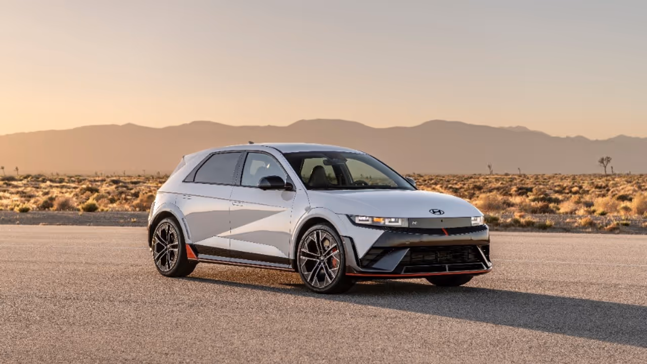 Hyundai Ioniq 5, Hyundai Ioniq 5 Safety, Hyundai Ioniq 5 Offer, Hyundai Ioniq 5 Mileage, Hyundai Ioniq 5 Features Hyundai Ioniq 5, Hyundai Ioniq 5 Safety, Hyundai Ioniq 5 Offer, Hyundai Ioniq 5 Mileage, Hyundai Ioniq 5 Features