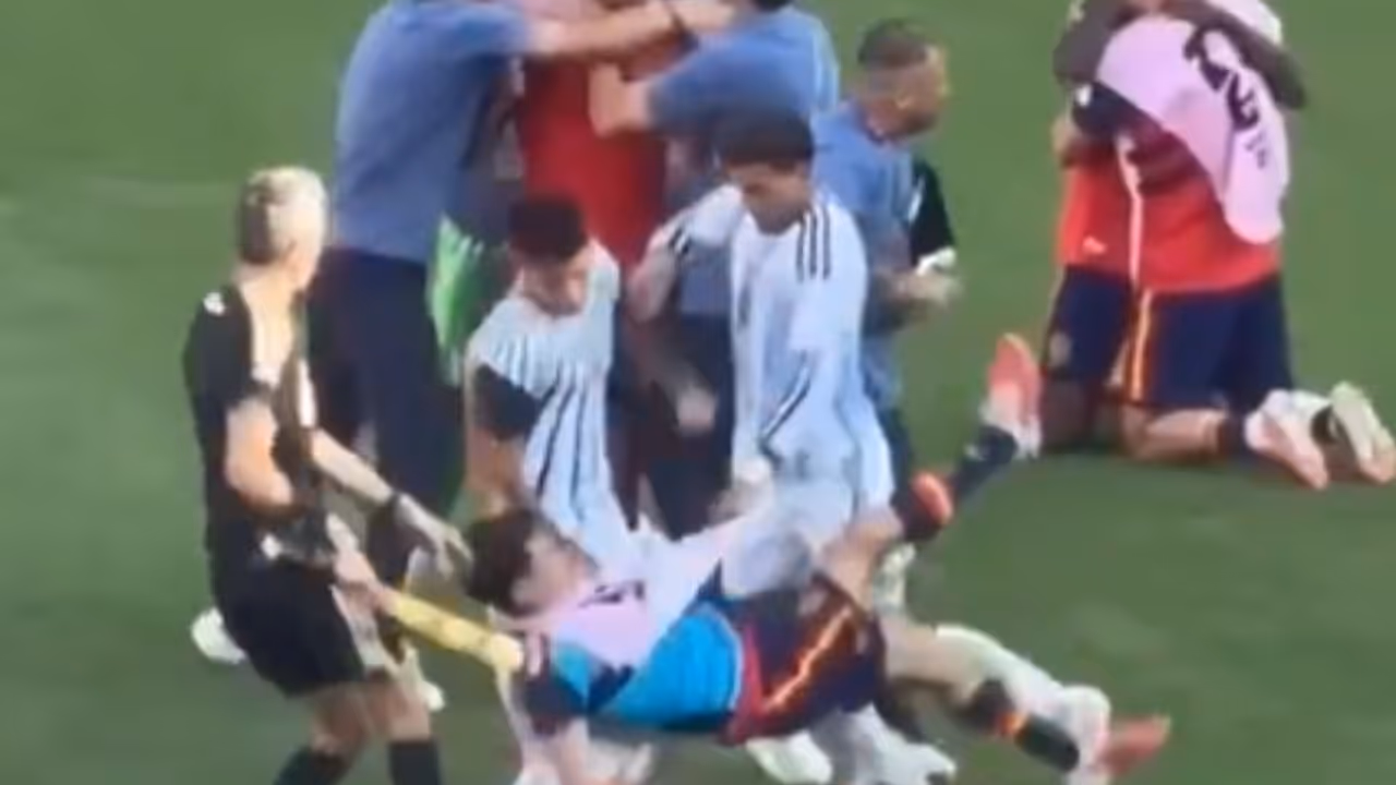Final Fight Red Card Final Fight Red Card