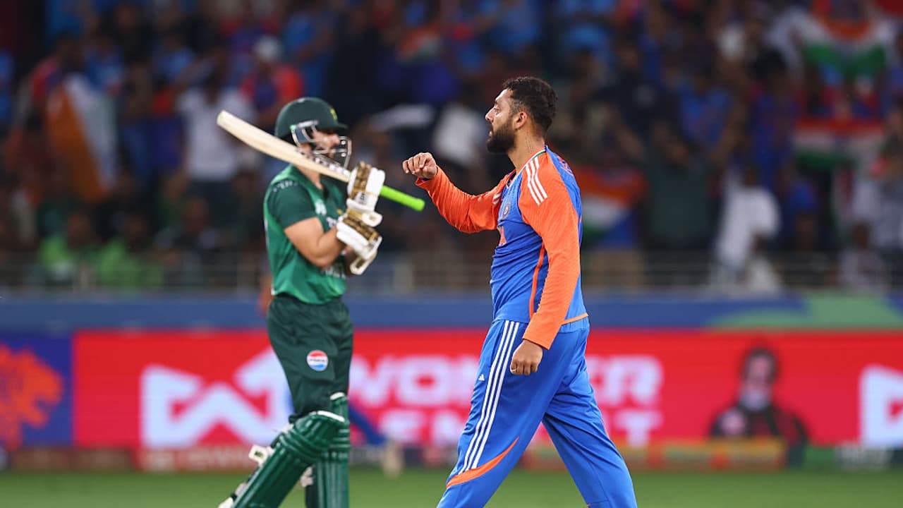 Varun Chakravarthy Varun Chakravarthy