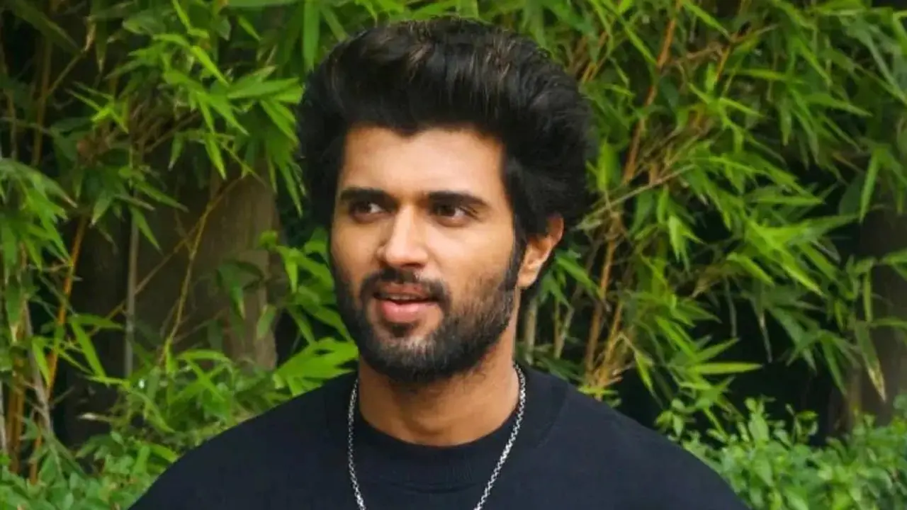 vijay deverakonda birthday ram charan to prabhas and these south heros flop in bollywood