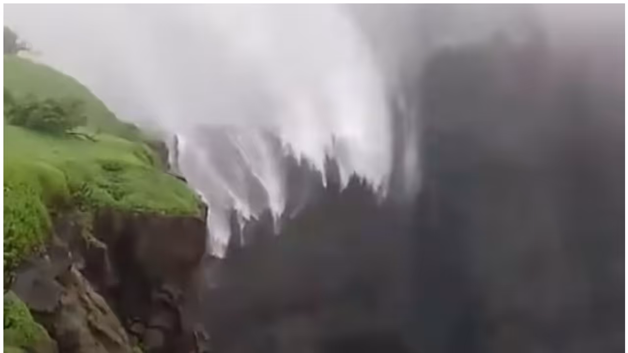 naneghat reverse falls naneghat reverse falls