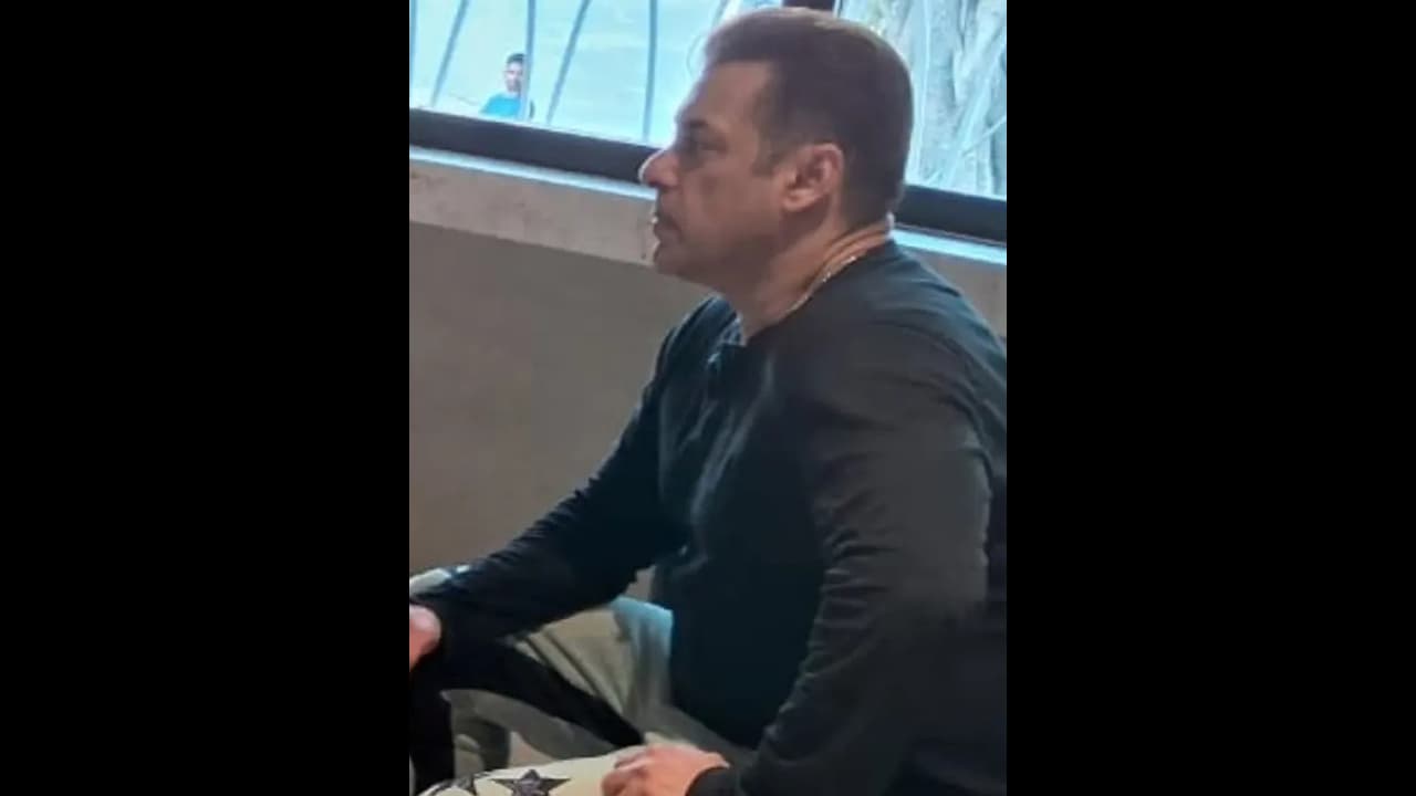 Salman Khan First Appearance After Firing Salman Khan First Appearance After Firing