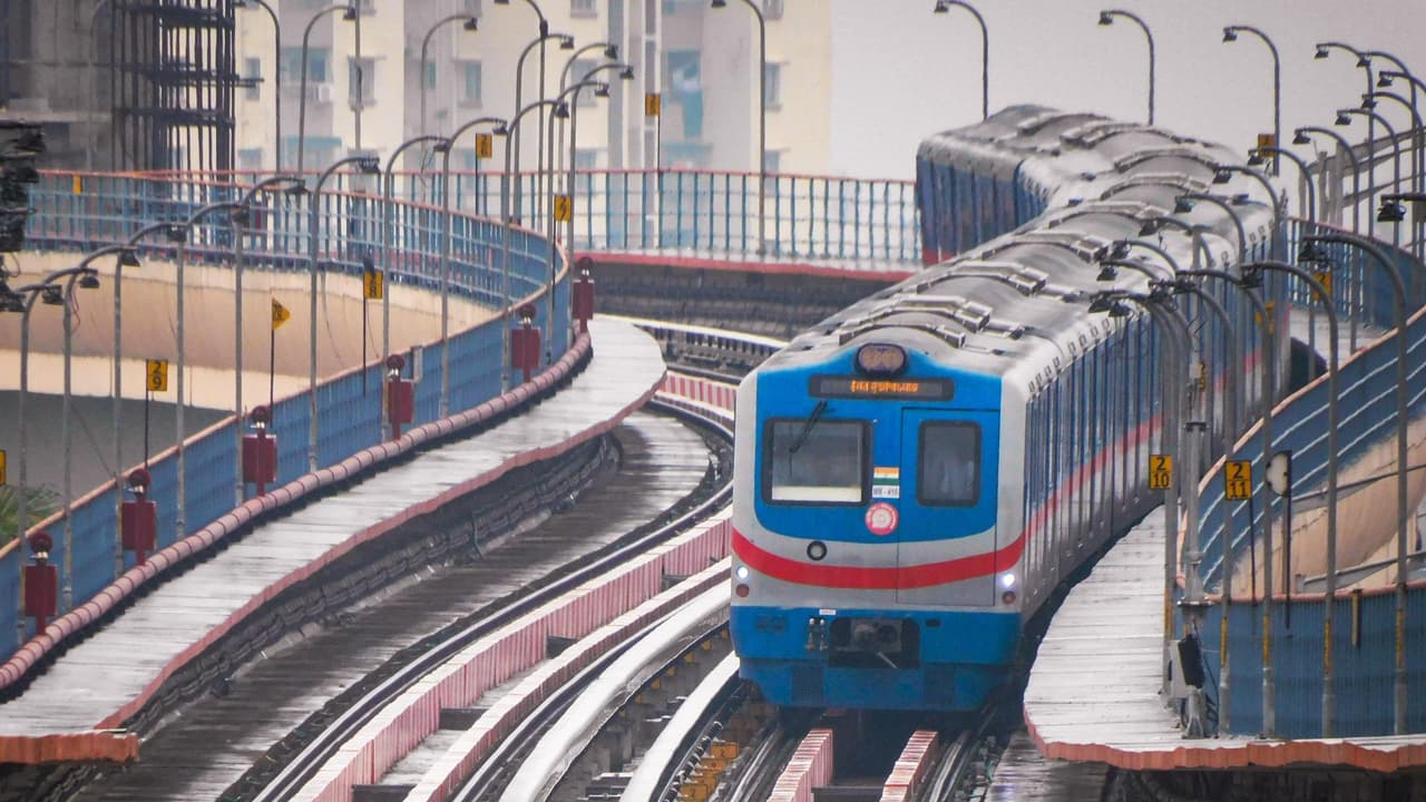KOLKATA METRO independence day 15 august kolkata metro reduced services full schedule bsm KOLKATA METRO independence day 15 august kolkata metro reduced services full schedule bsm