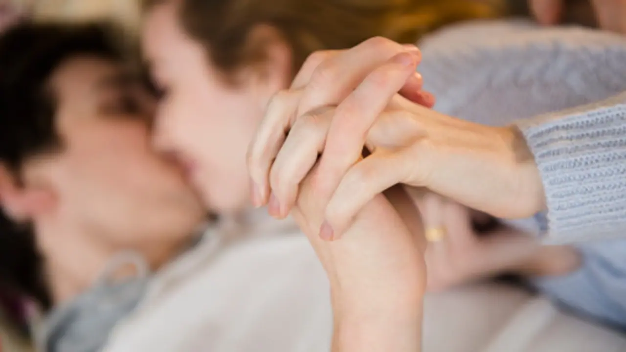 Relationship tips 63 percent of people are more attracted to sex than marriage new research says bsm