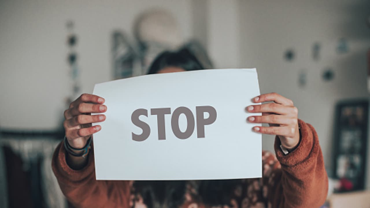 Wife amputated husbands penis to punish relationship with cousin in Brazil bsm