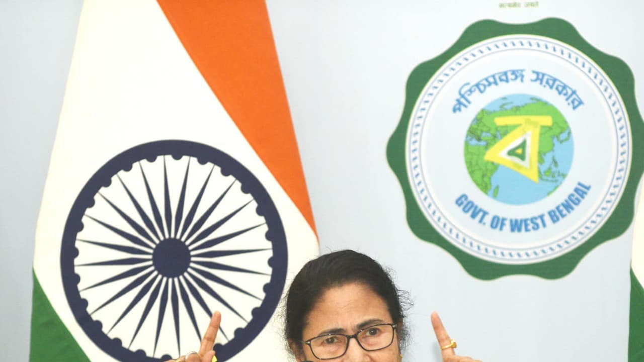 CM Mamata expressing doubts about the CBI investigation into the Odisha train accident may go to Cuttack on Tuesday CM Mamata expressing doubts about the CBI investigation into the Odisha train accident may go to Cuttack on Tuesday