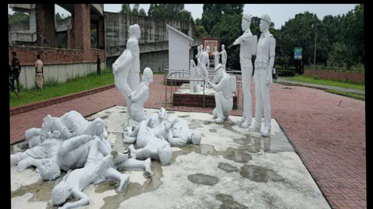 Pakistan Army Maj Gen Niyazi Surrender 1971 Pakistan Army Maj Gen Niyazi Surrender 1971