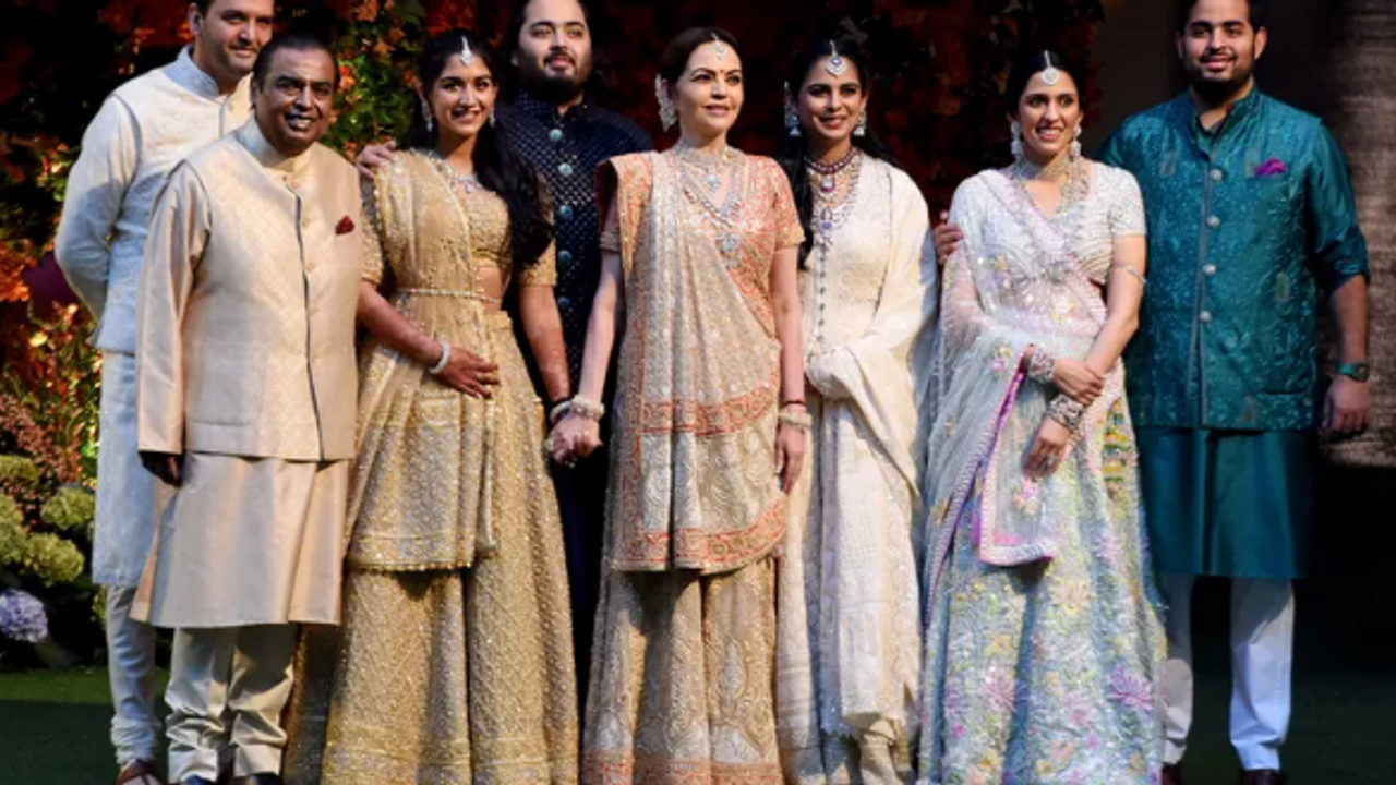ambani famuly photo
