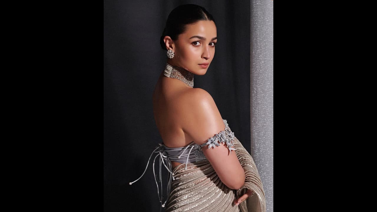 Alia Bhatt Alia Bhatt