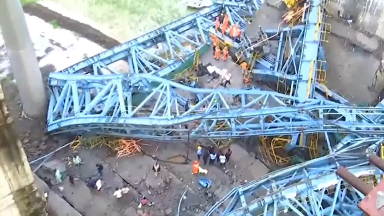 Samruddhi Express Highway Thane accident