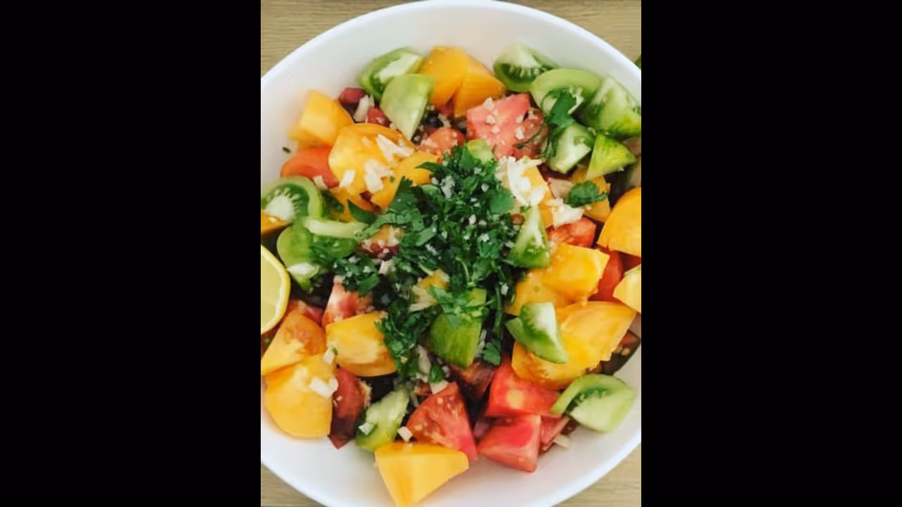 Mango avocado salad Mango avocado salad