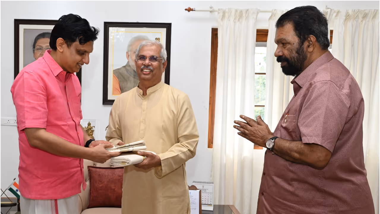 ministers invites governor for onam celebration ministers invites governor for onam celebration