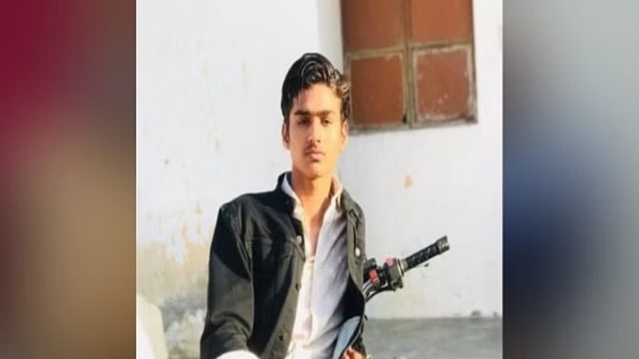 Kartik Bhadana Kartik Bhadana