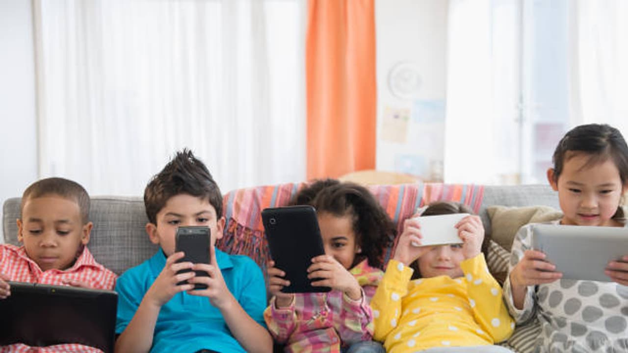 children with mobile children with mobile