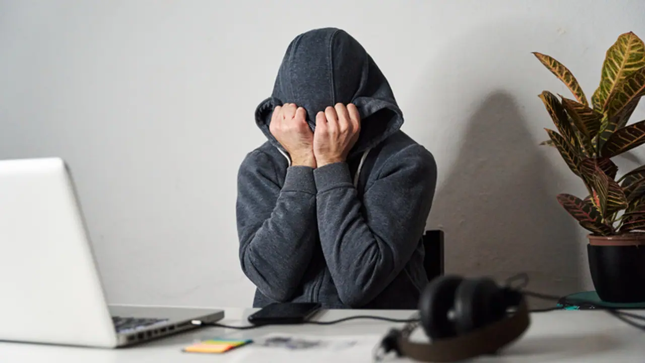 Sandeep Ghosh Same Name faces problem Sandeep Ghosh Same Name faces problem