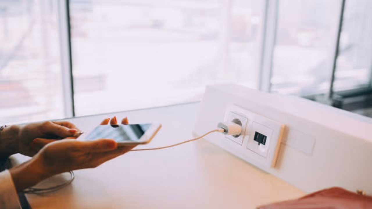 Mobile Charger Mobile Charger