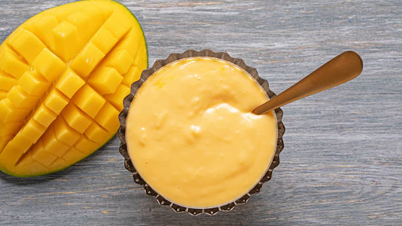 Mango Recipe: Aam Bhapa Doi Mango Recipe: Aam Bhapa Doi