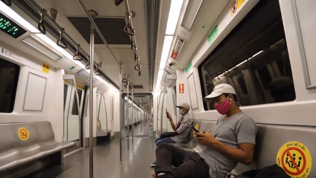 Man Dies After Fight Over Delhi Metro Seat; Ex IAS Officer, Son Arrested Man Dies After Fight Over Delhi Metro Seat; Ex IAS Officer, Son Arrested